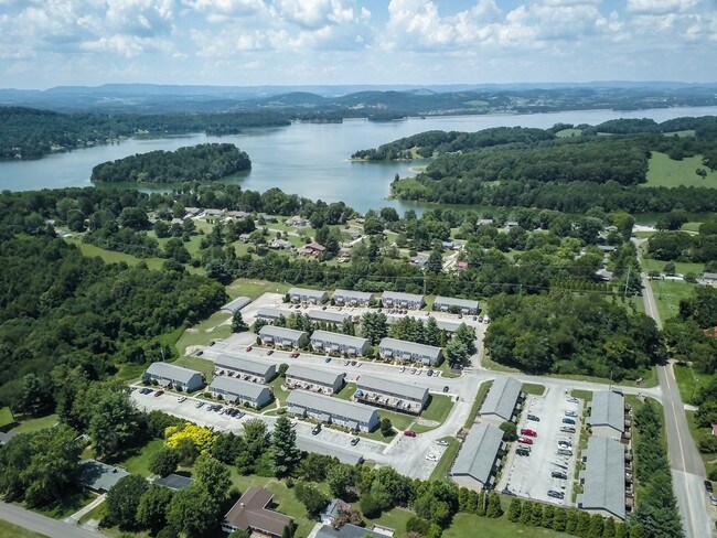 homes for rent in villages of denver nc