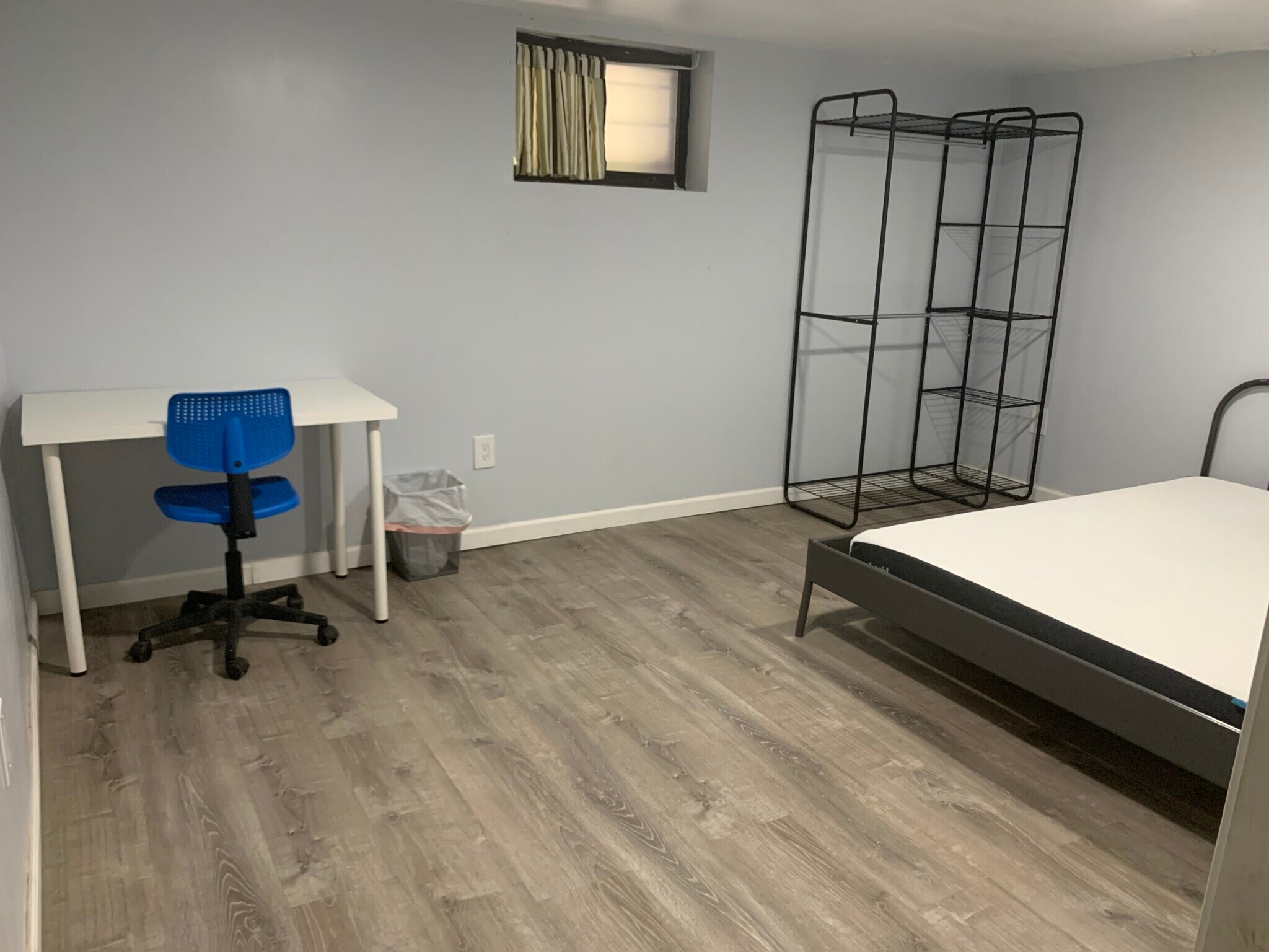 Building Photo - 5632 Beacon St