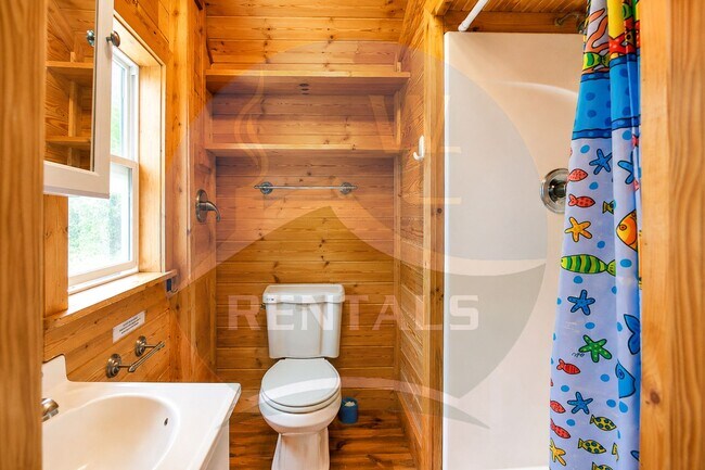 Building Photo - 107 Loveland Vis