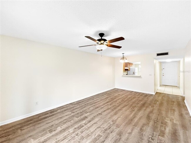 Building Photo - 6336 Newtown Cir