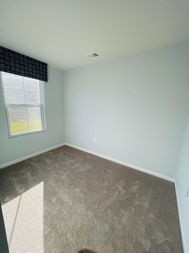 Building Photo - Single Family Home for Rent in Cobblers Va...