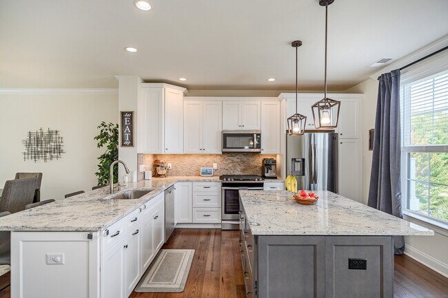 Building Photo - 159 Brentwood Cir