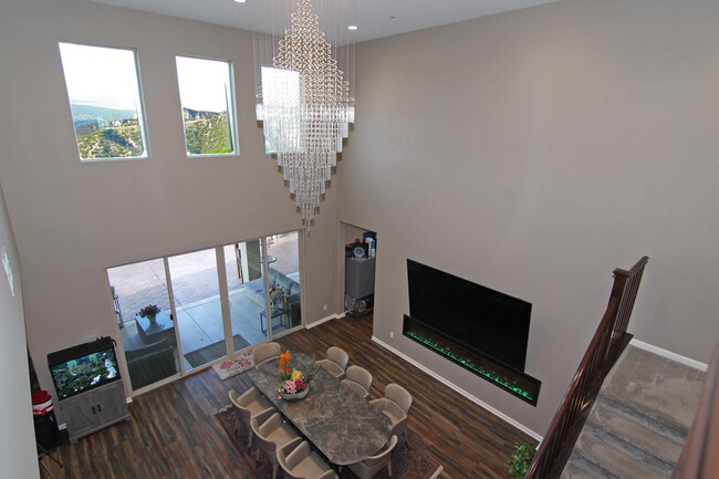 Building Photo - 18715 Cedar Crest Dr