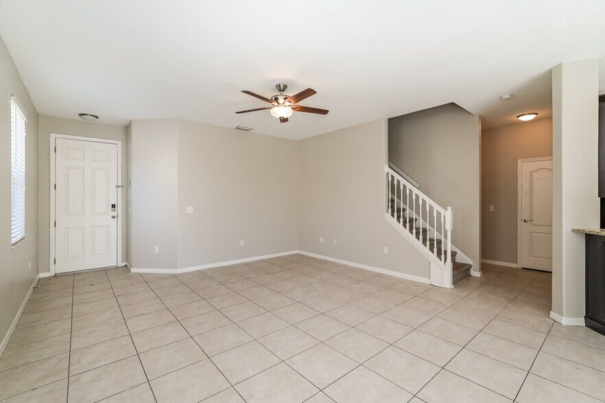 Building Photo - 9251 Wellstone Dr