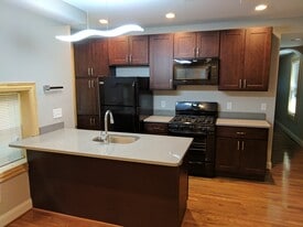 Building Photo - 3221 Guilford Ave