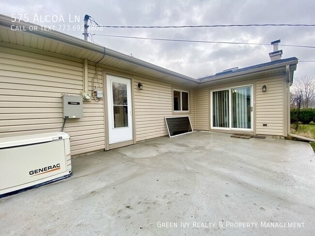 Building Photo - 575 Alcoa Ln