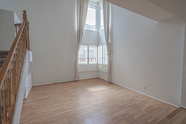 Building Photo - 18618 El Dorado Ct