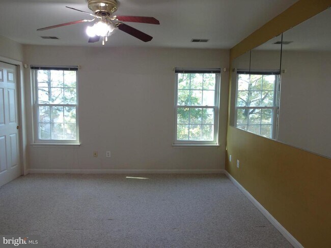Building Photo - 13115 Quail Creek Ln