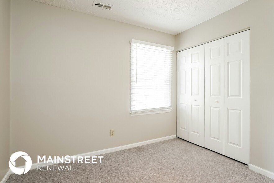 Building Photo - 3713 Phillips Way W