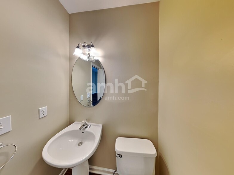 Building Photo - 1617 Eagle Trace Dr