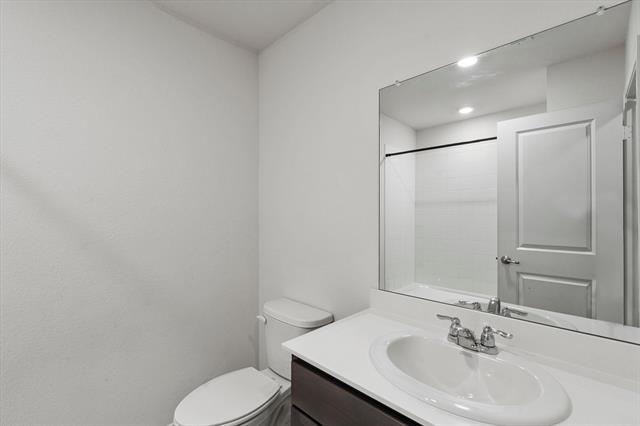Building Photo - 714 Windmill St