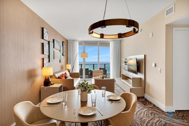 Building Photo - 4111 S Ocean Dr