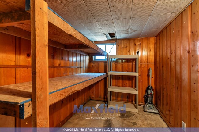 Building Photo - Charming Bungalow - Sugar House Area - 4BD...