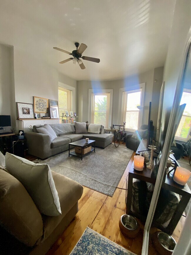 Building Photo - 1 Centre Street Ter