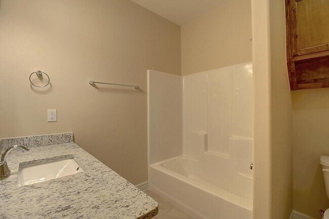 Building Photo - 7510 Sable Creek Dr