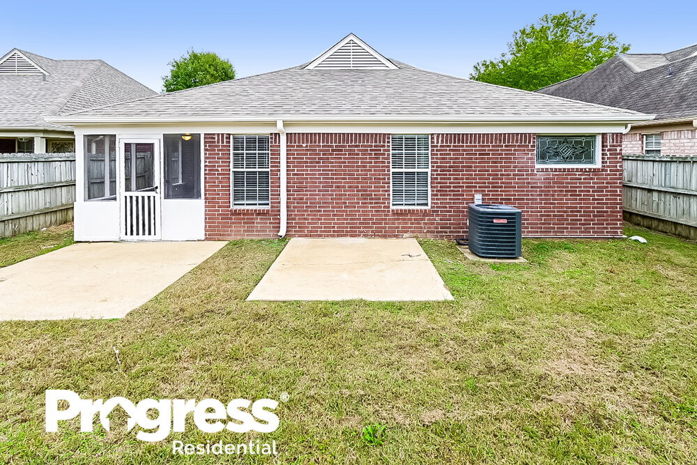 Building Photo - 5869 Steffani Dr