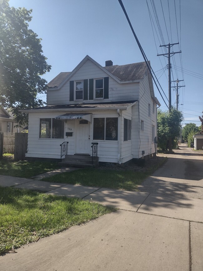 Primary Photo - 509 Union St