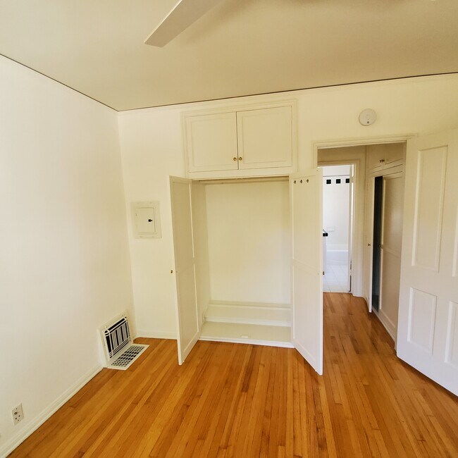 Bedroom - 847 12th St