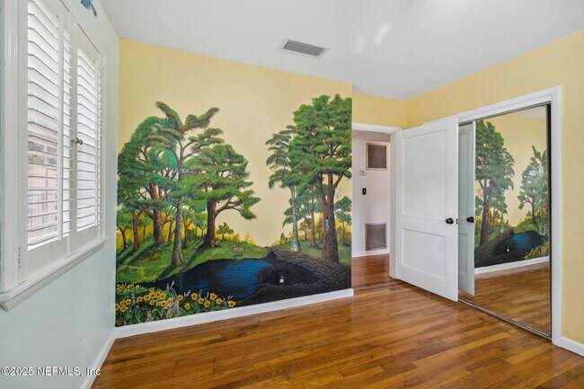 Building Photo - 8056 Catawba Dr