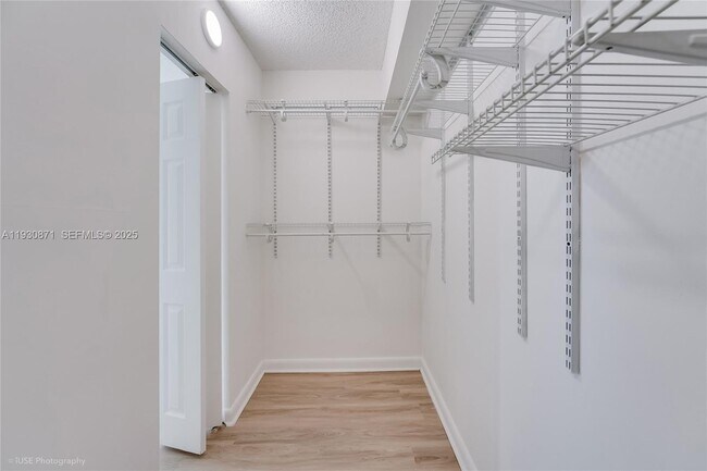 Building Photo - 5900 Collins Ave