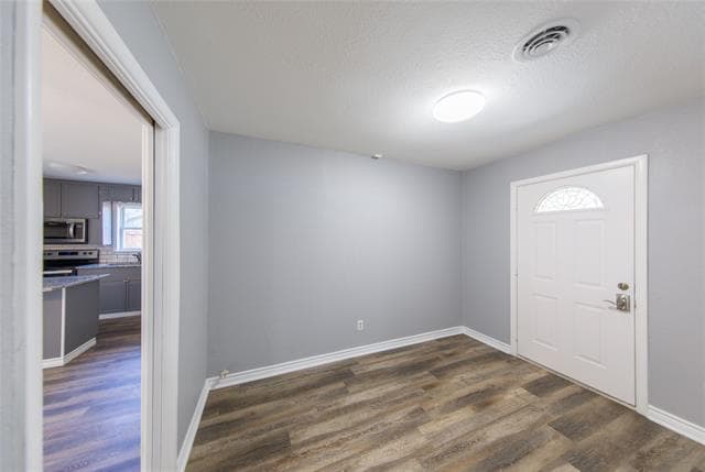 Building Photo - 418 Apollo Rd