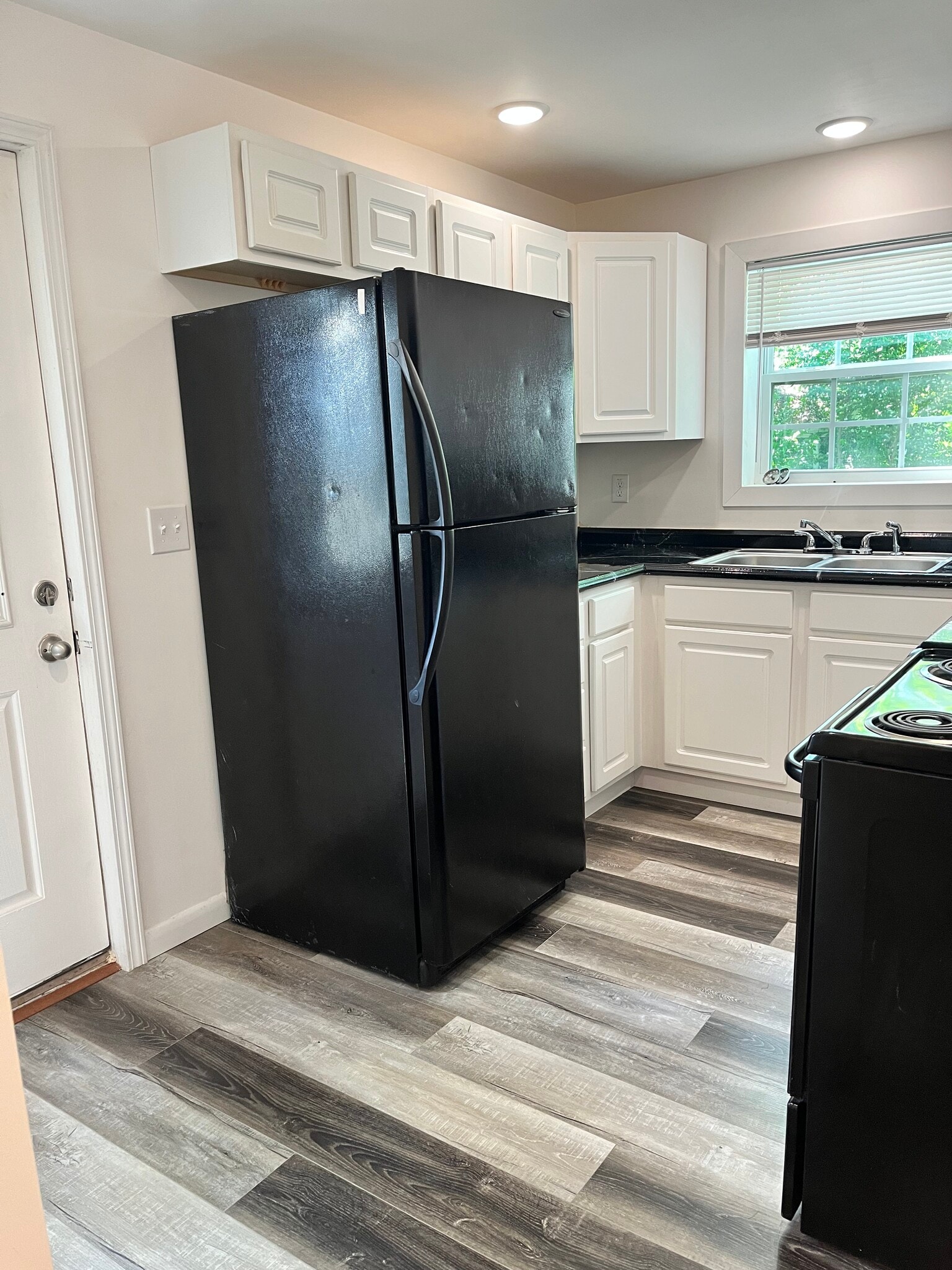 kitchen - 112 Clay St