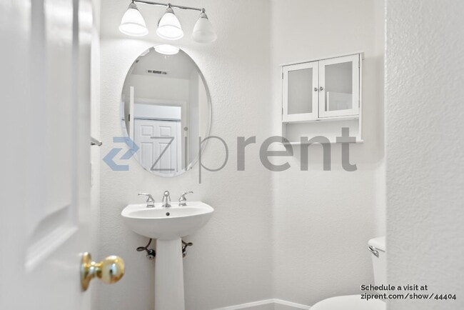 Building Photo - 3106 Snowdrop Cir