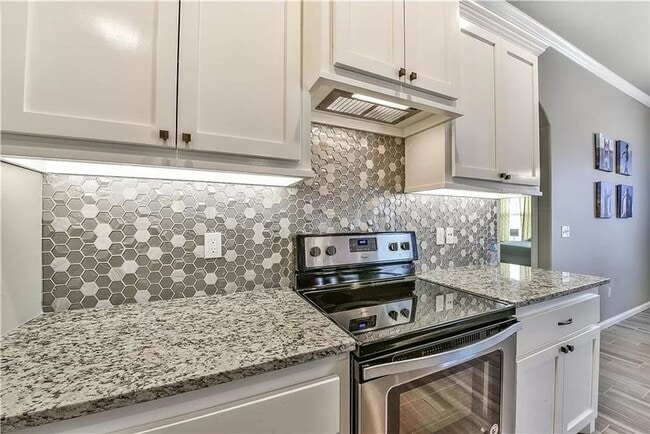 Building Photo - Stunning 4 Bed, 3 (Full) Bath in Norman