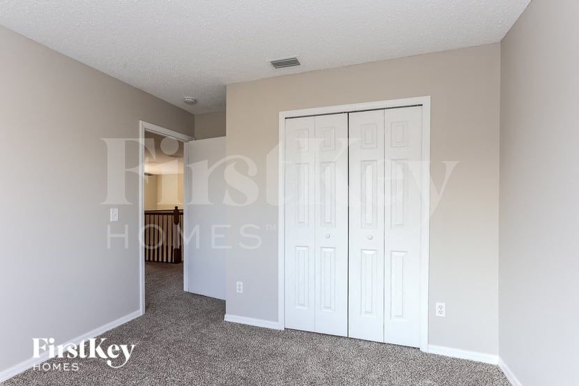 Building Photo - 12607 Longcrest Dr