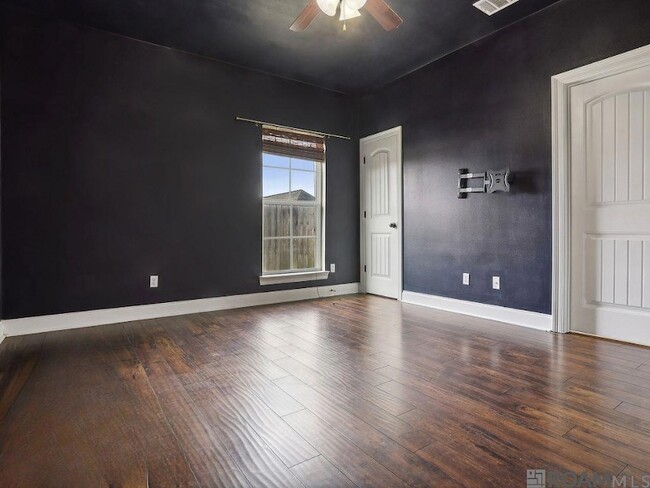 Building Photo - 40524 Sage Field Ct