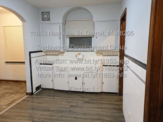 Building Photo - 11853 Nashville St