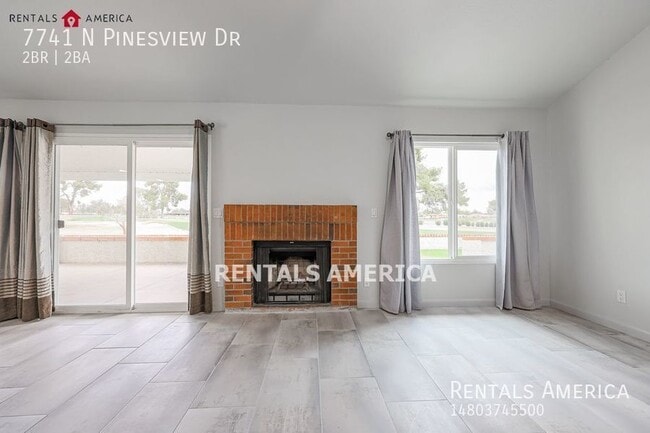 Building Photo - Resort Style Living