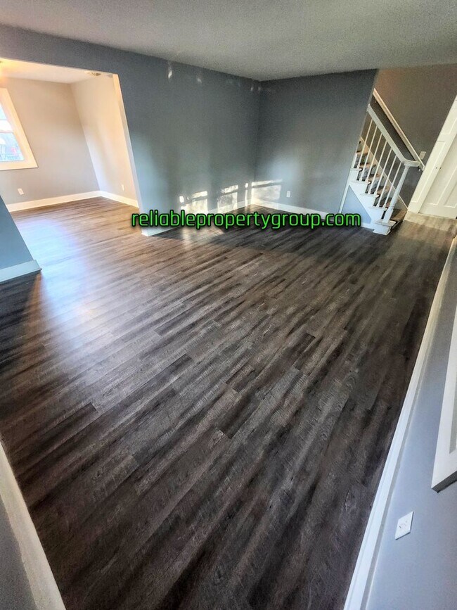 Building Photo - New Listing in Fort Wayne