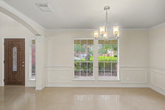 Building Photo - 2126 Highland Bay Ct