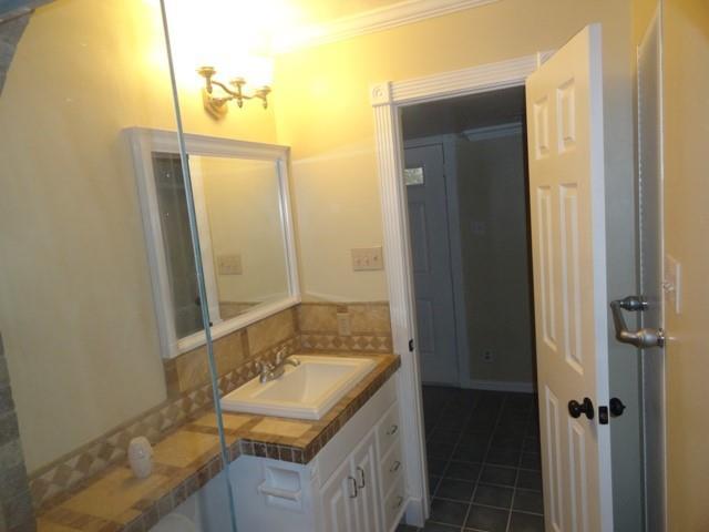 Building Photo - 4029 Longstraw Dr