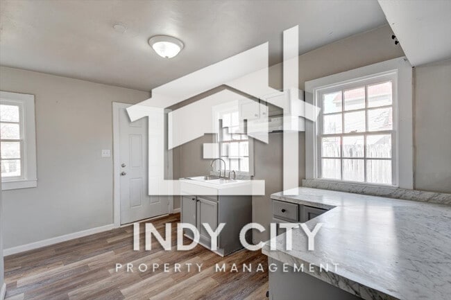 Building Photo - 1244 Edgemont Ave