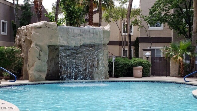 Building Photo - 5250 S Rainbow Blvd