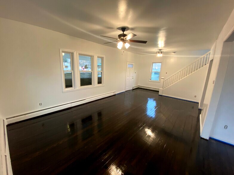 Building Photo - 53 Lenox Ave