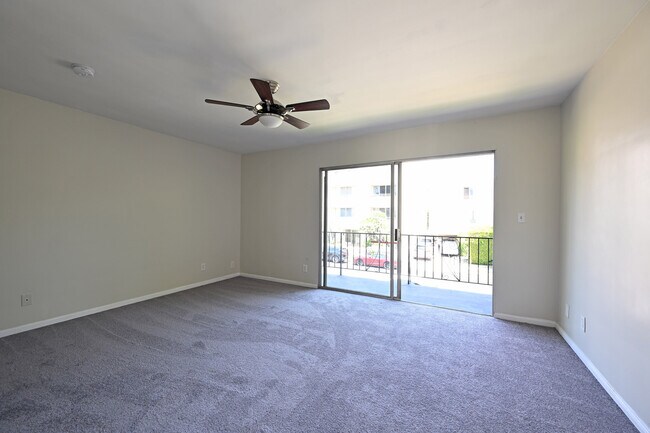 Building Photo - 11063 Ohio Ave