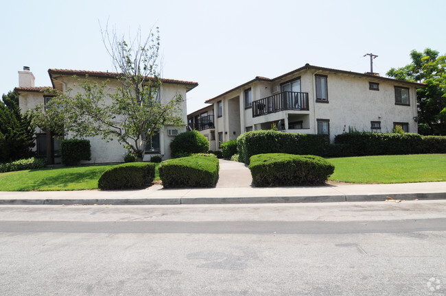 Primary Photo - 1561 Moorpark Ave