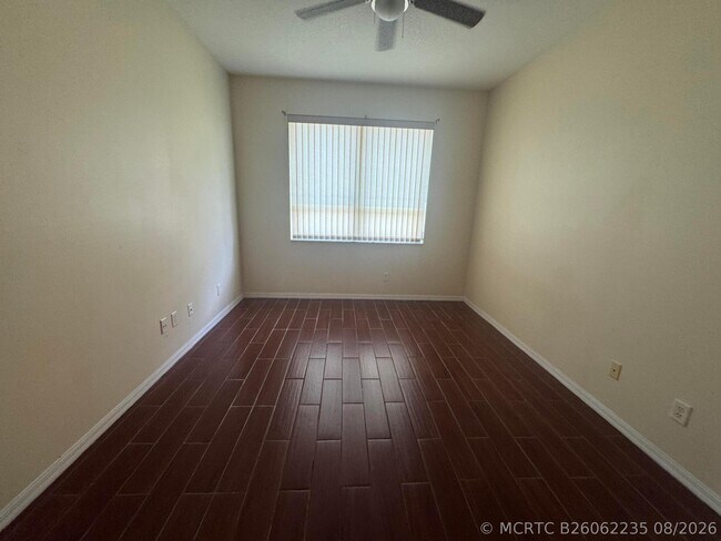 Building Photo - 981 NW Tuscany Dr