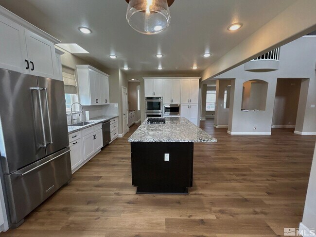 Building Photo - 3149 Gladiola Ct