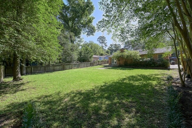 Building Photo - 25747 Timber Lakes Dr