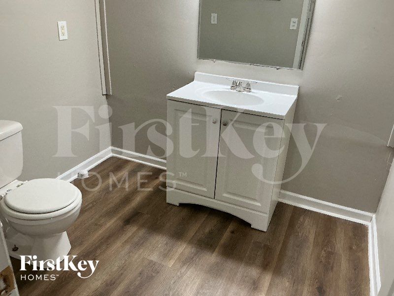 Building Photo - 1303 Post Oak Ct
