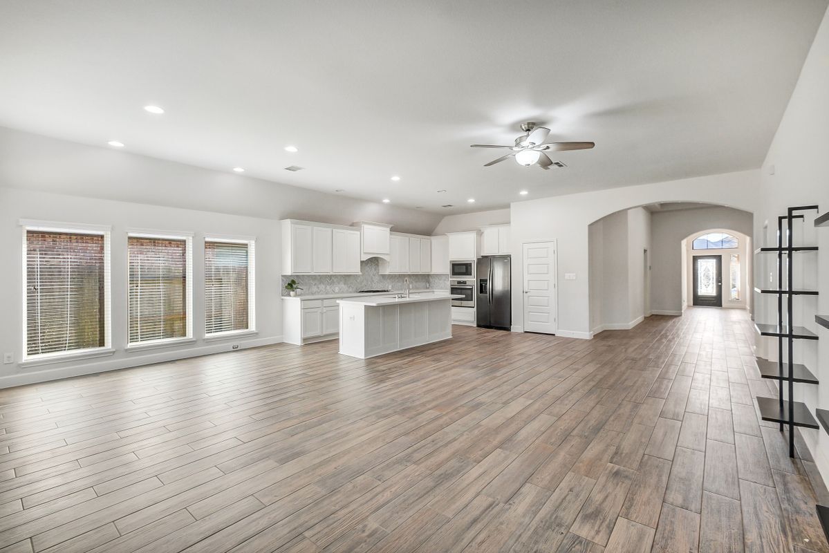 Building Photo - 10835 High Red Mesa