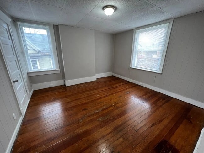 Building Photo - 1014 Parkson Pl