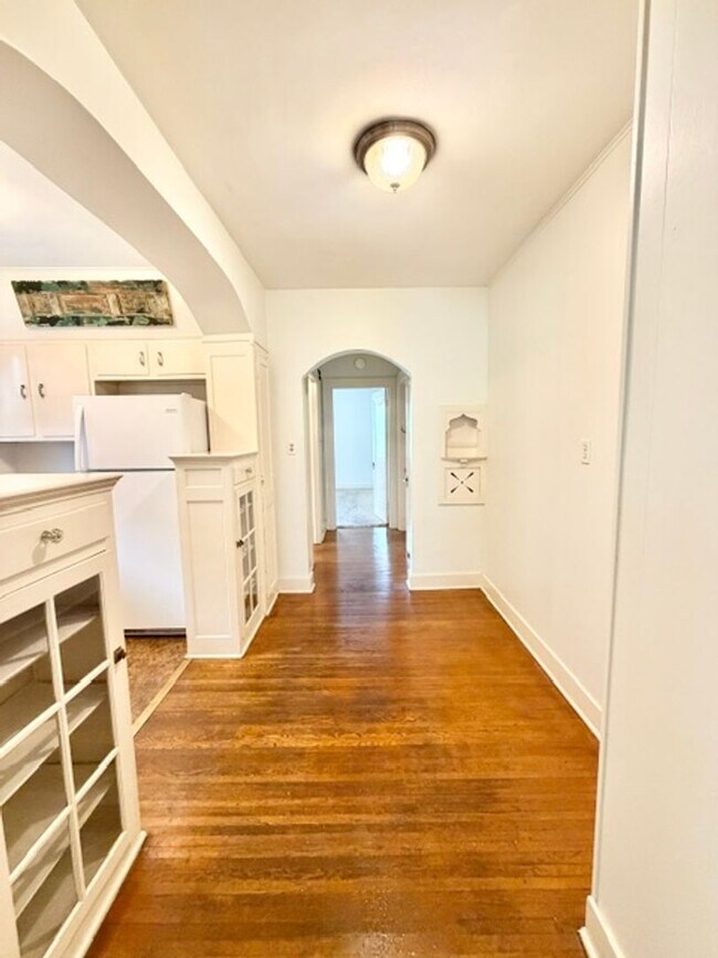 Building Photo - 1623 Norris Pl