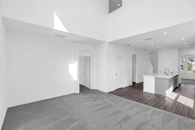 Building Photo - 1217 Grassland Ave