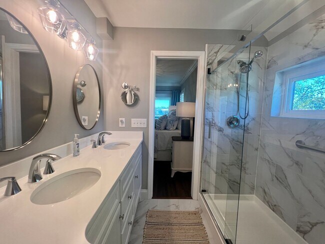 Building Photo - JUNE RENT SPECIAL! Little River - 2 Bedroo...