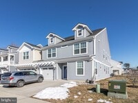 Building Photo - 35059 Dundee St